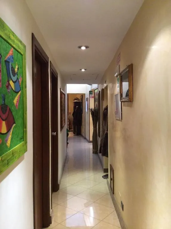 Albergo Verdi Palermo 2*,
